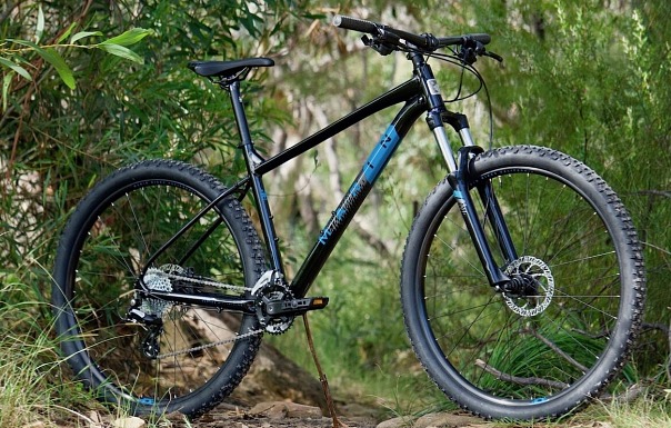 MARIN Bobcat Trail 3 29 bicykel, čierno-modrý