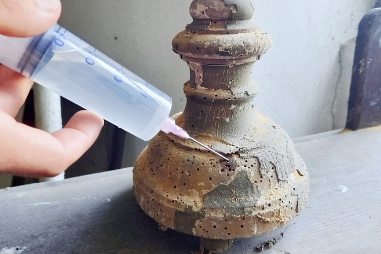 Lignofix I-Profi-OH - ochrana již napadeného dřeva