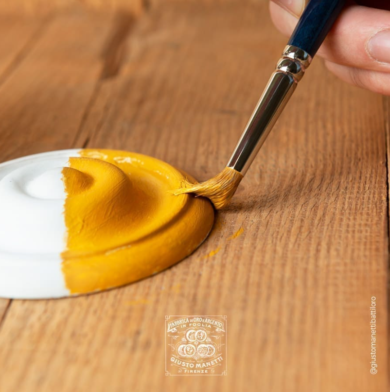 Hotový akrylový bol