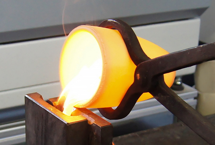 Červené zlato 23 karátů, silné