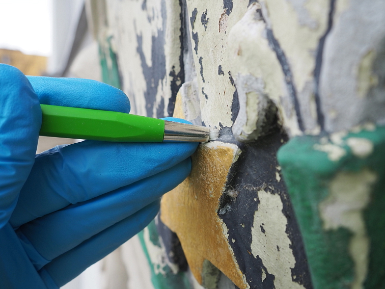 Čistící pero s nástavci