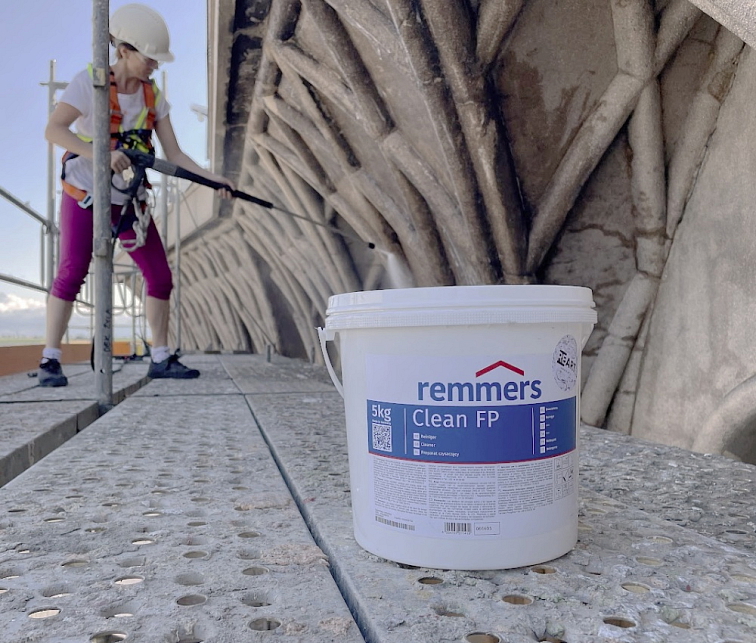 Clean FP - čisticí silné znečištění kamene