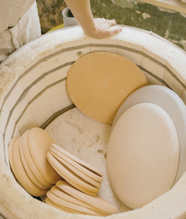 Porcelánová hmota k výpalu