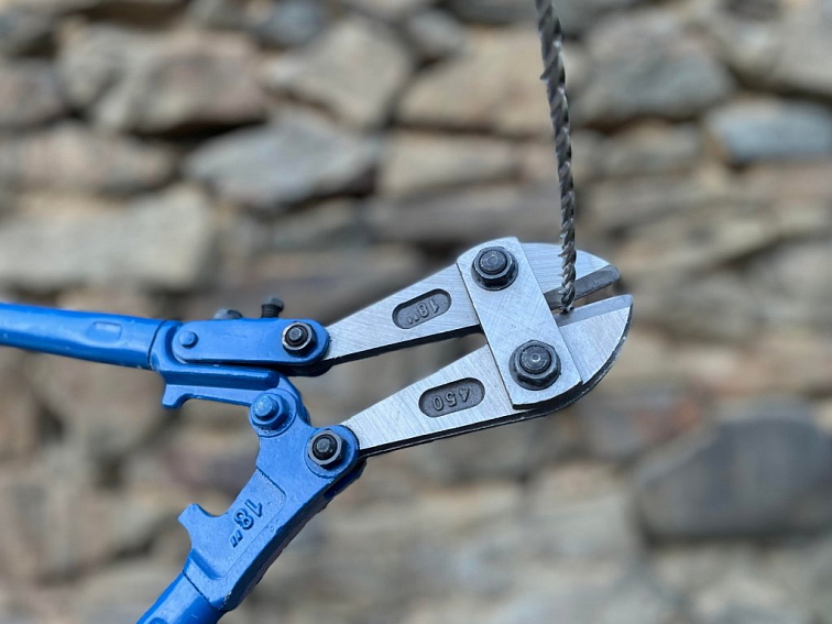 Helikální výztuž, statické zajištění