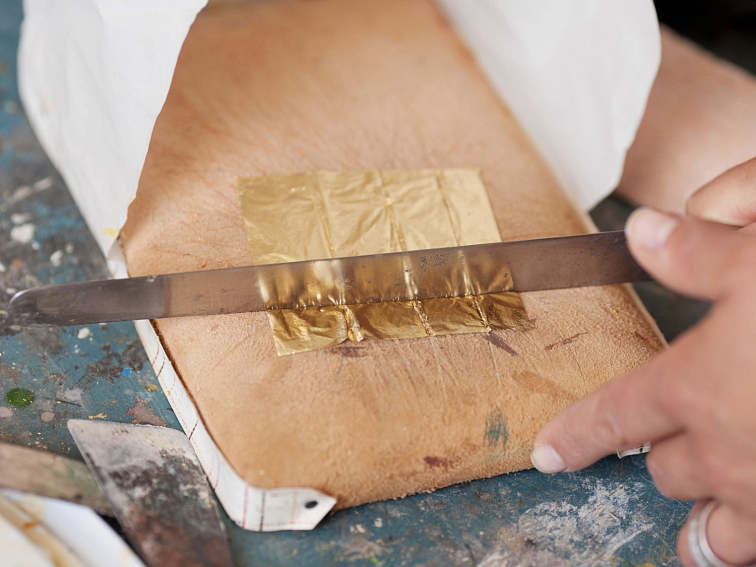 Pozlacovačský nůž