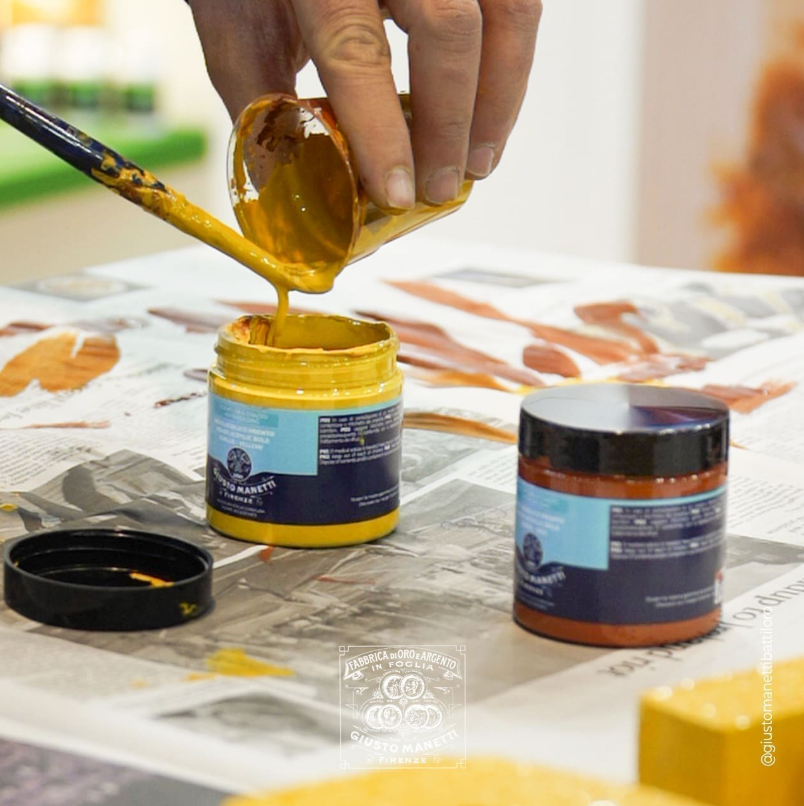 Hotový akrylový bol