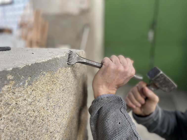 Ruční ploché dláto na kámen