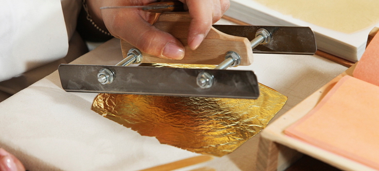 Leštící achát, italský