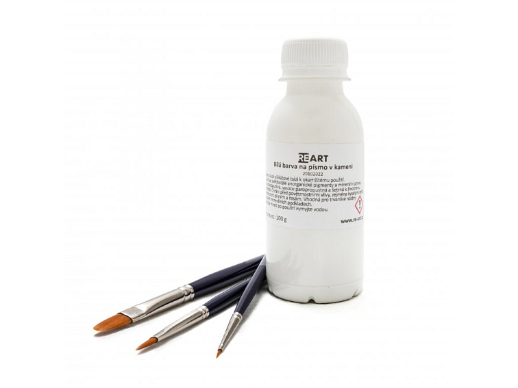 Bílá barva na písmo v kameni