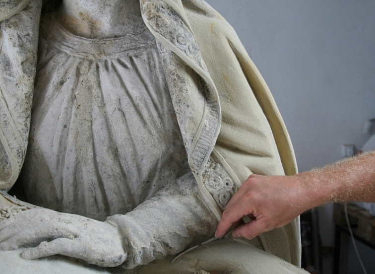 Restaurátorská nanášecí špachtle