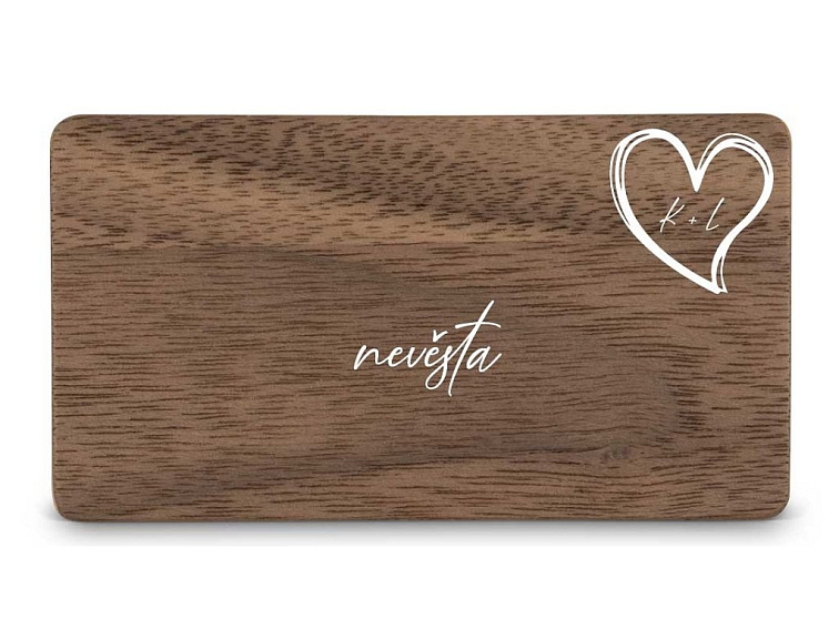 Dřevěná zasedací kartička SRDCE