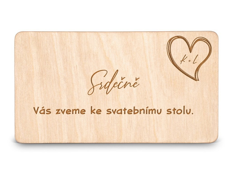 Dřevěná pozvánka ke stolu SRDCE