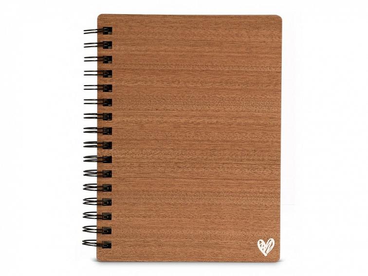Dřevěný zápisník SRDCE