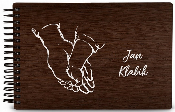 Dřevěné dětské fotoalbum KIDS HANDS