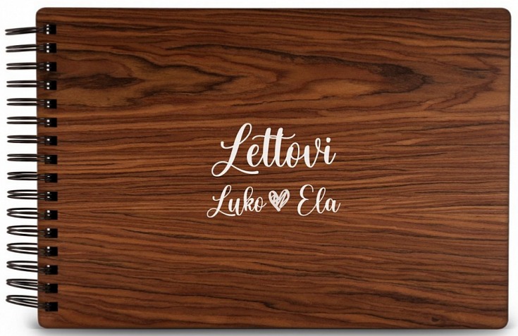 Dřevěné fotoalbum LOVE