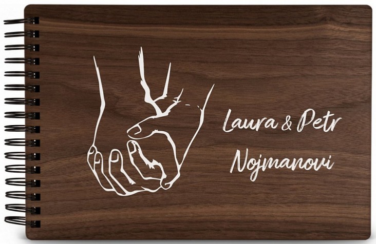 Dřevěné fotoalbum ADULT HANDS