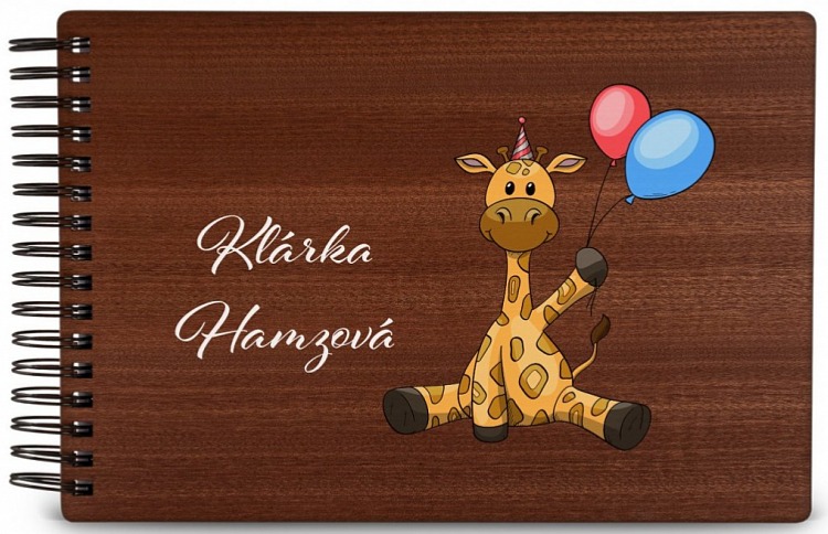 Dřevěné dětské fotoalbum ŽIRAFA