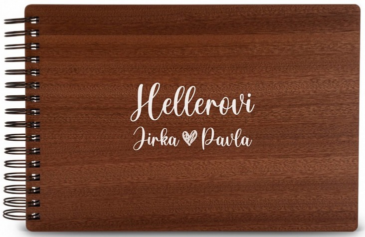 Dřevěné fotoalbum LOVE