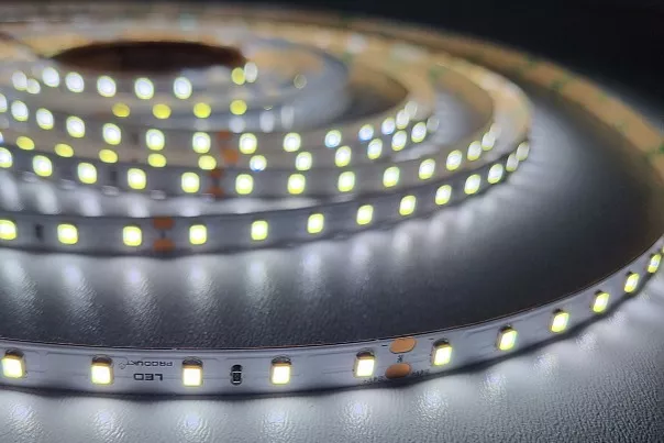 5m PROFI LED pásek 80LED/m SMD2835 7,2W/m studená bílá IP20 24V - vysocesvítivý