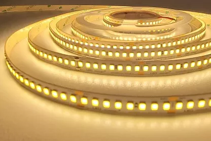 PROFI LED pásek 192LED/m SMD2835 16,8W/m teplá bílá IP20 24V - vysocesvítivý