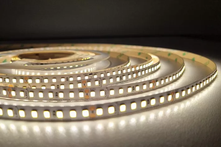 PROFI LED pásek 160LED/m SMD2835 14,4W/m neutrální bílá IP20 24V - vysocesvítivý