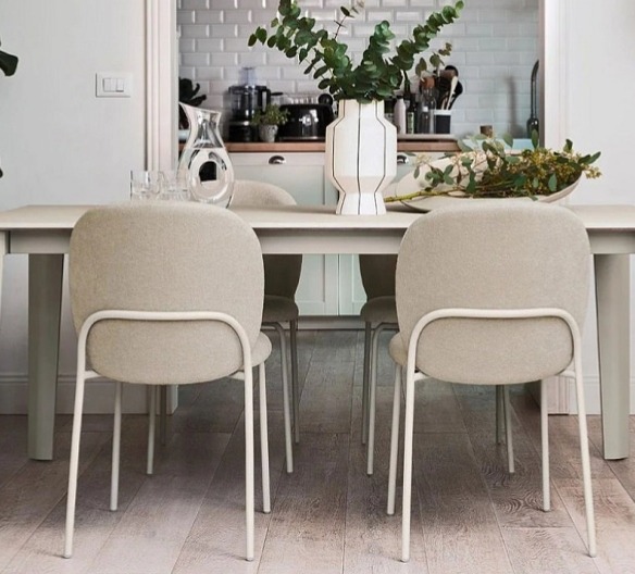 Židle Cozy Mid, CB2308