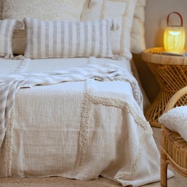 Přehoz na postel, přehoz na pohovku Bagua Crudo, všívaný vzor, 240x260 cm