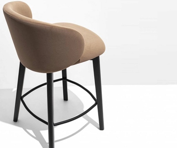 Barová židle Tuka, dřevo, výška sedu 65 cm, CB1997