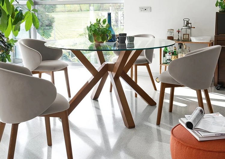 Židle s područkami Tuka, dřevo, látka, CB2117