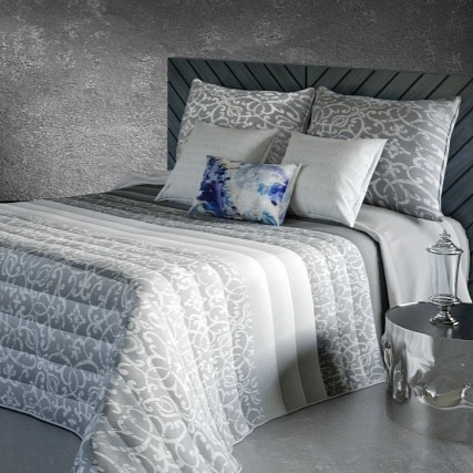 Přehoz na postel Bonnie Grey, šedý, 270x270 cm