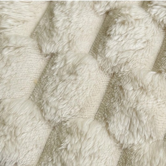 Béžový přehoz Margot Beige, 240x220 cm