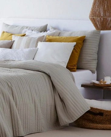 Lehoučký přehoz Linette Lino, přírodní lněná, sada se 2 povlaky na polštáře 70x50 cm