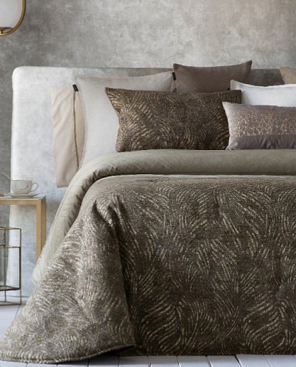 Přehoz Arely Taupe, šedohnědý, sada se 2 povlaky na polštáře 70x50 cm