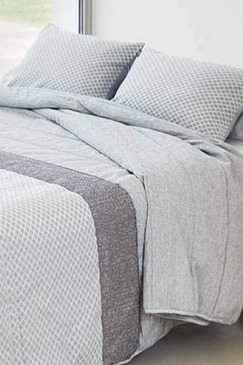 Přehoz na postel Lyra Grey, šedý, 270x270 cm