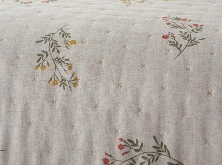 Přehoz na postel Nely Coral, oboustranný, se 2 povlaky na polštáře