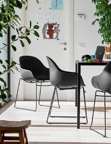 Židle s područkami Academy, plast, kov, CB2143