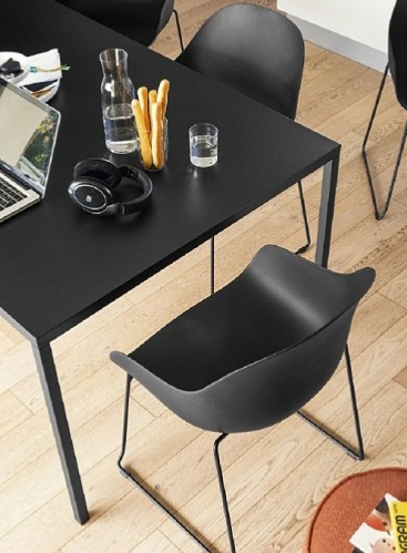 Židle s područkami Academy, plast, kov, CB2143
