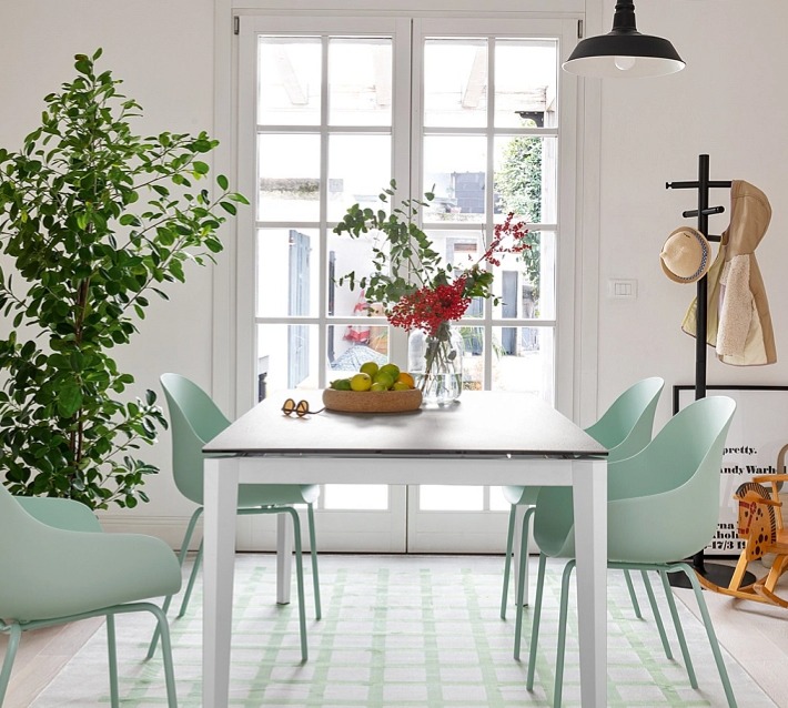 Židle s područkami Academy, plast, kov, CB2137