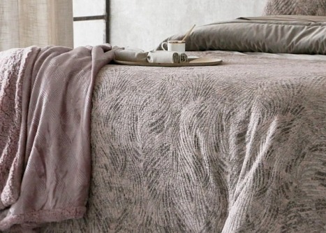 Přehoz Arely Rose 250x270 cm, starorůžový, se 2 povlaky polštářů