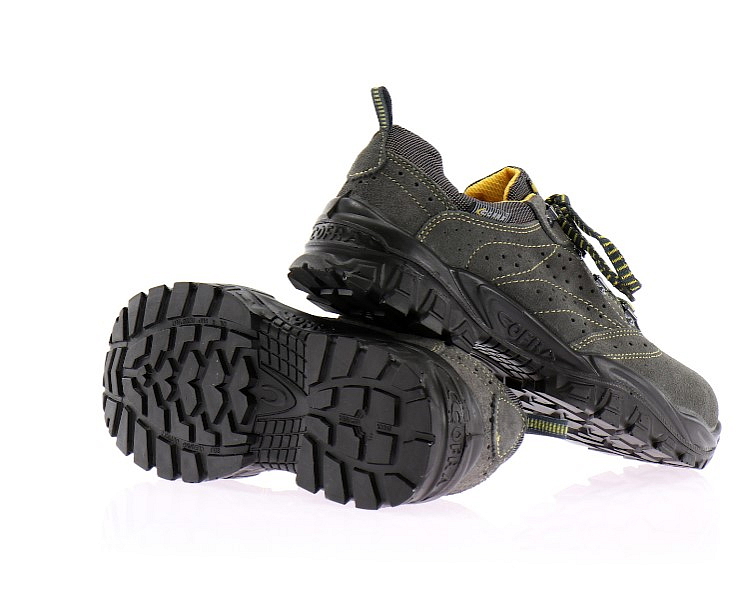 Bezpečnostní obuv NEW TIGRI S1 SRC