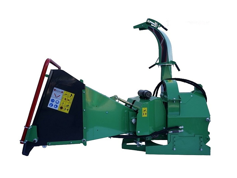 Štěpkovač za traktor WC 52R s hydraulickým posuvem malá štěpka