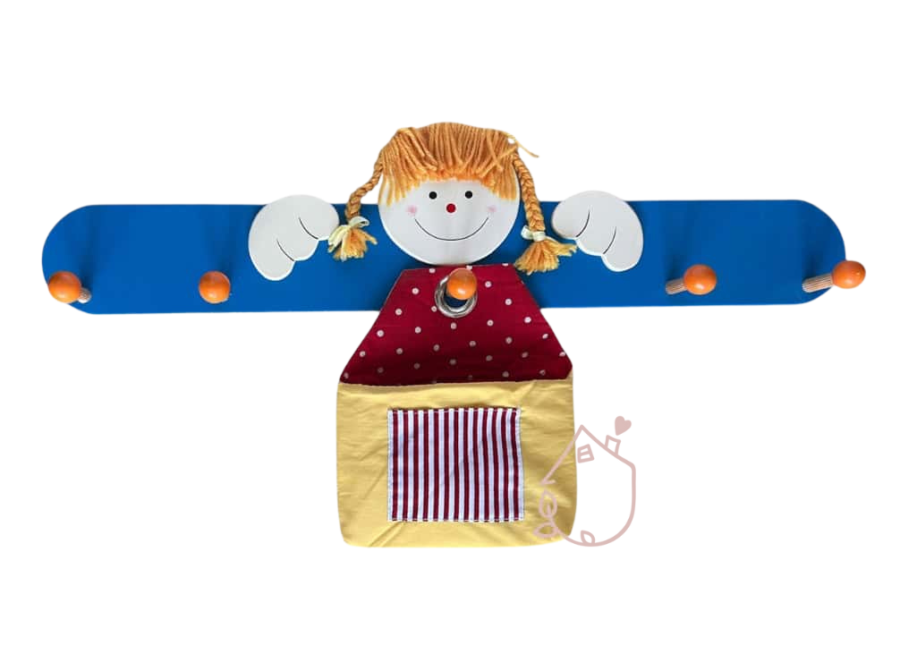 Věšák do dětského pokoje - mírná vada