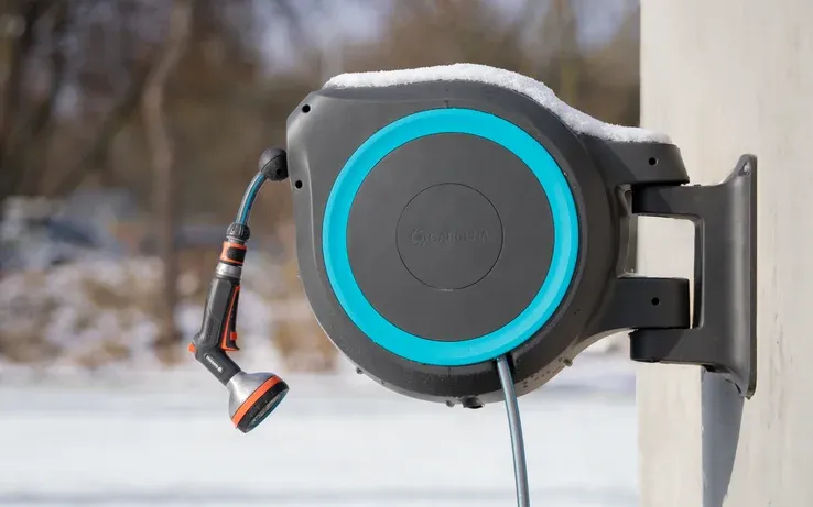 Akumulátorový nástěnný box na hadici PowerRoll XL35m SÓLO