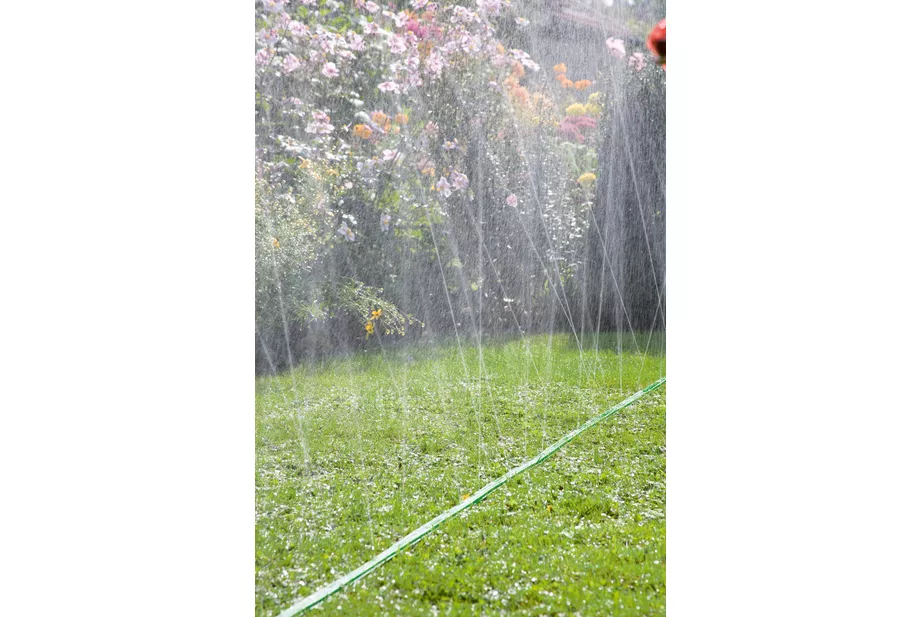 Hadicový zavlažovač, délka 15 m, oranžový