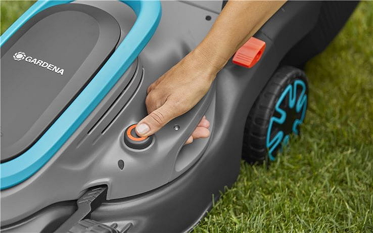 Akumulátorová sekačka PowerMax 32/18V P4A bez akumulátoru