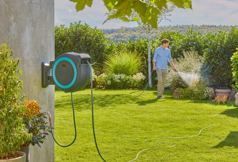 Akumulátorový nástěnný box na hadici PowerRoll XL - 35m