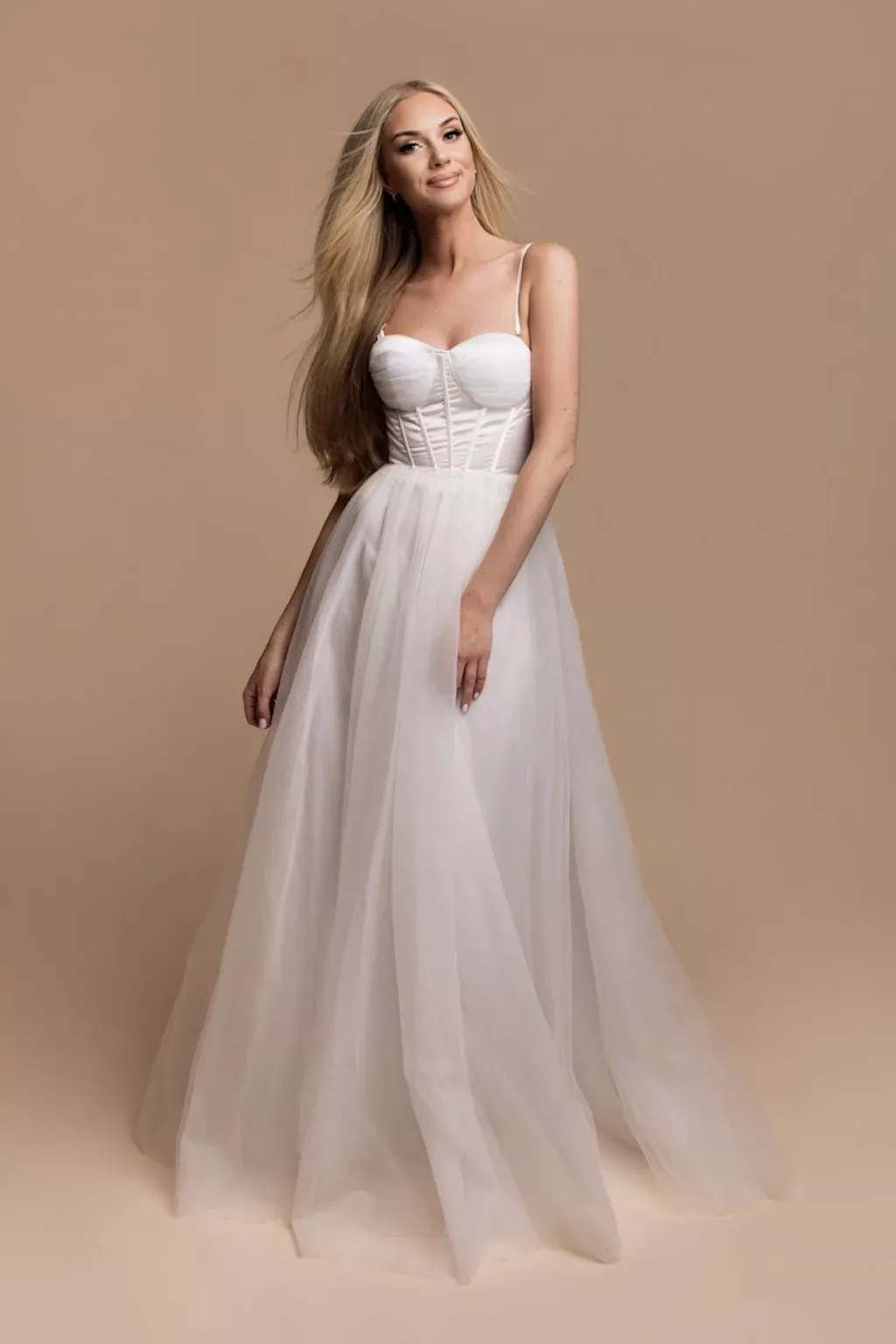 Svatební šaty pro každý typ postavy