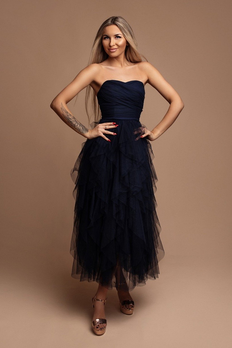 Trendy 2024: jaké společenské šaty budou vládnout letošnímu roku?