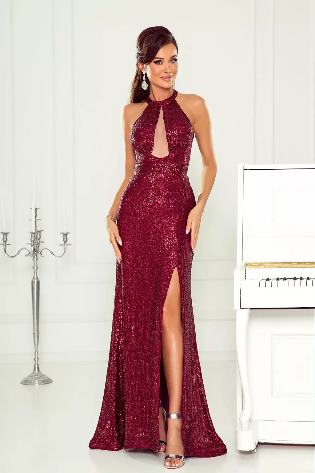 Cíťte sa ako kráľovná: Zažiarte v bordovej