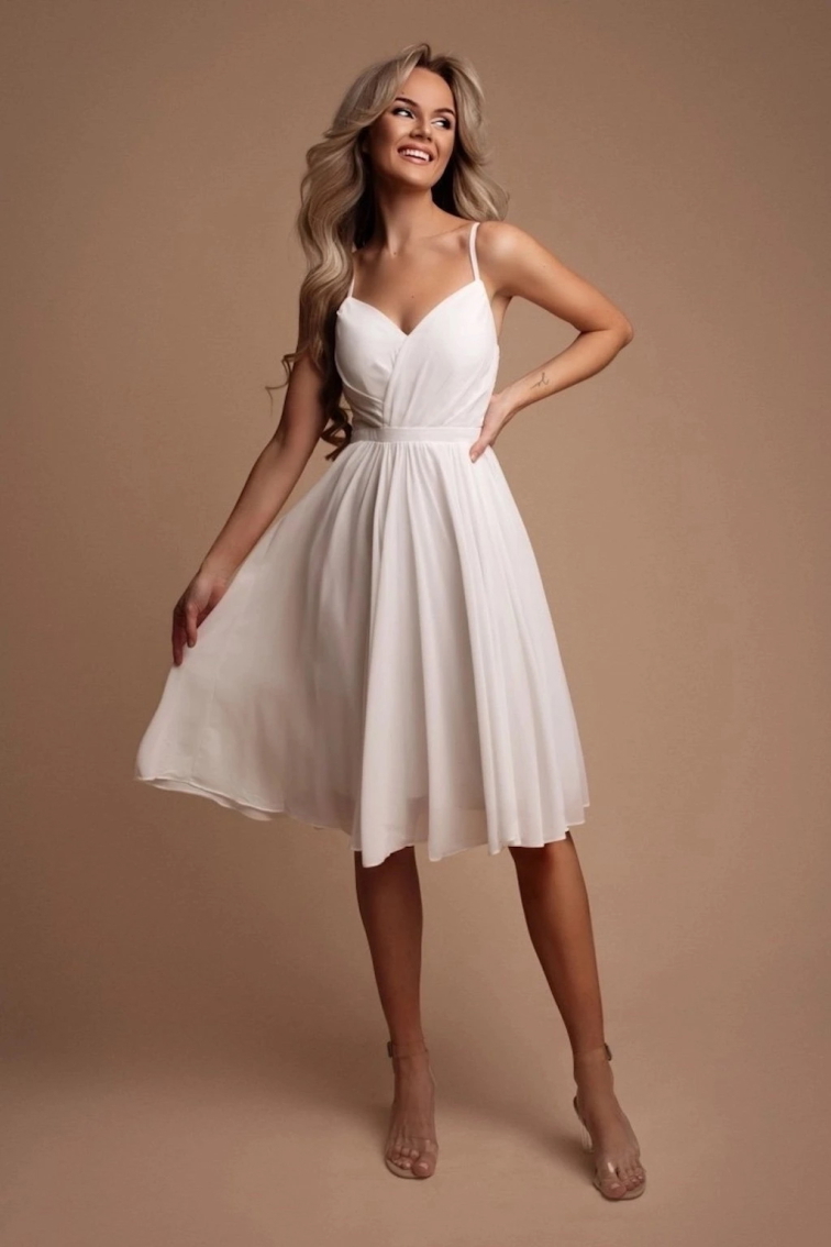 Šaty ako z talianskeho filmu: Spaghetti ramienka sú späť